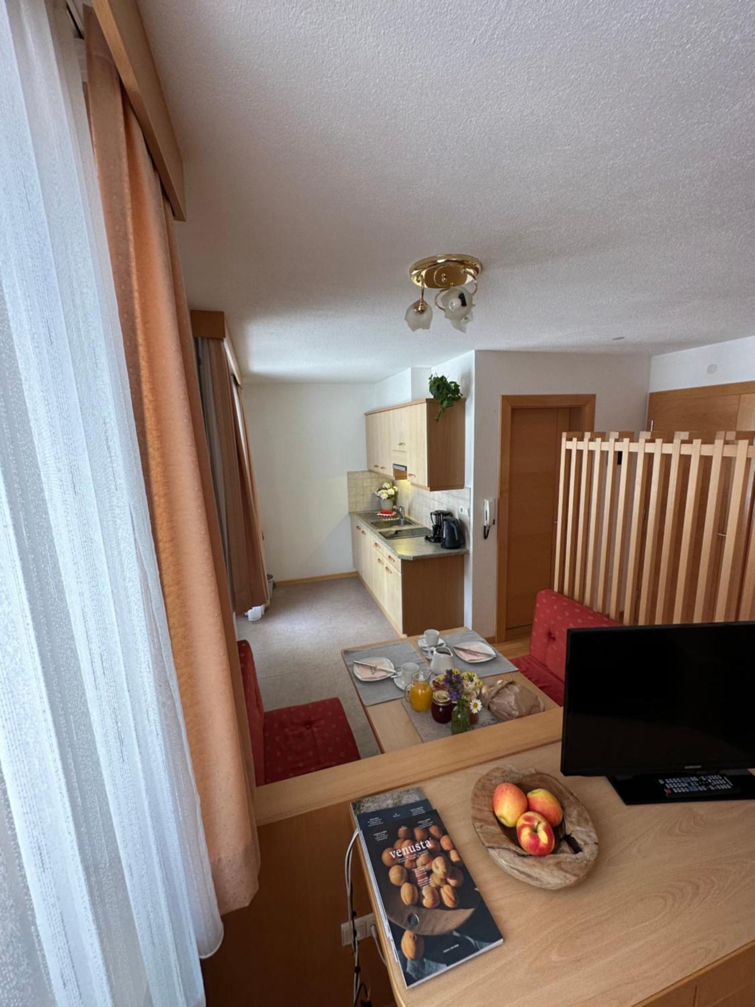 Residence Aster ซอลดา ภายนอก รูปภาพ