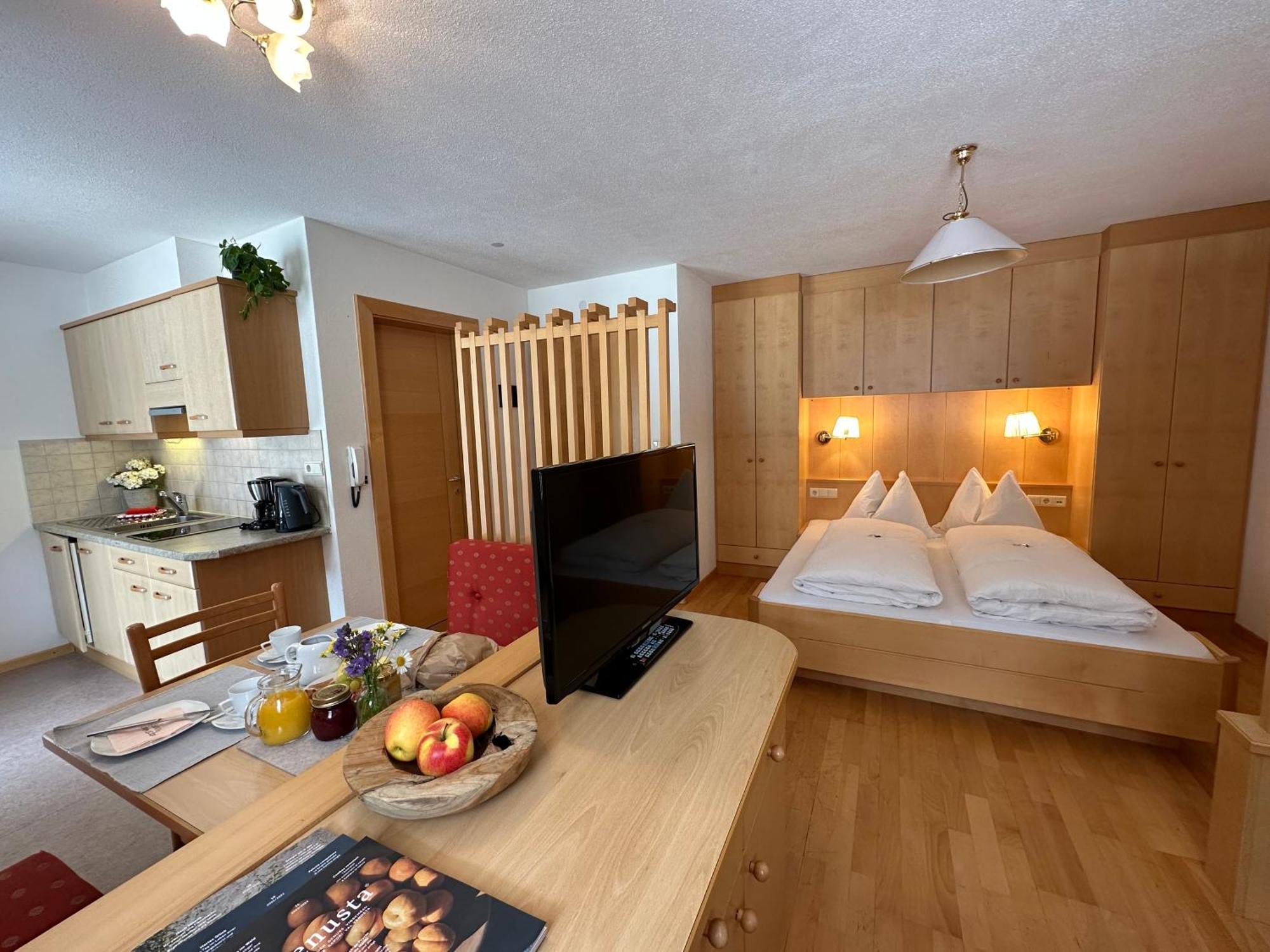 Residence Aster ซอลดา ภายนอก รูปภาพ