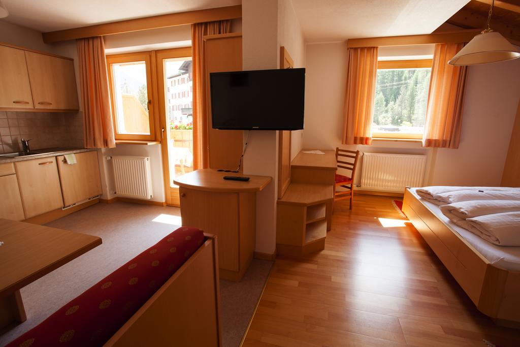 Residence Aster ซอลดา ภายนอก รูปภาพ